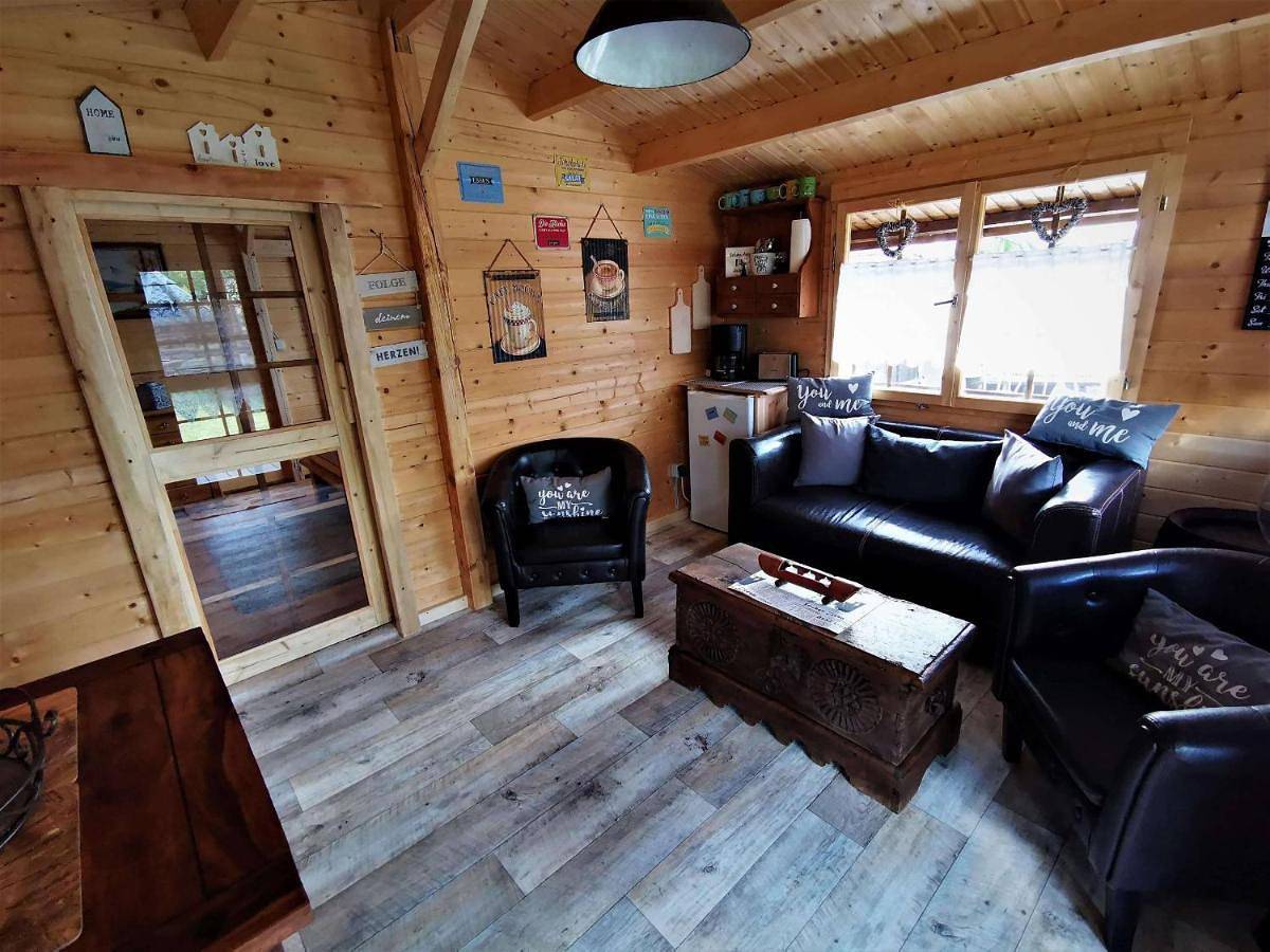 Ganze Wohnung, Holzhaus in Milow (Milower Land), Milower Land