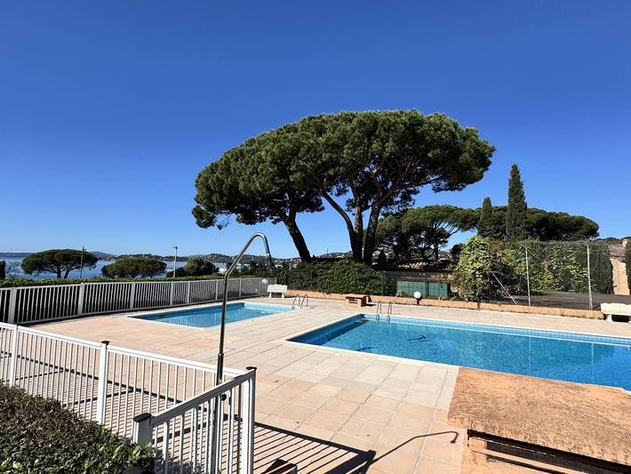 Appartement de vacances pour 3 personnes, avec piscine