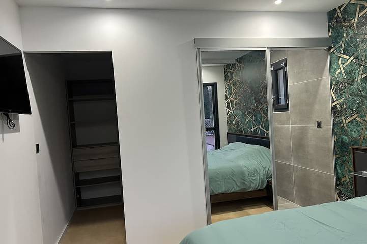 Location de vacances pour 10 personnes, avec jacuzzi ainsi que jardin et terrasse à Puygiron - 3