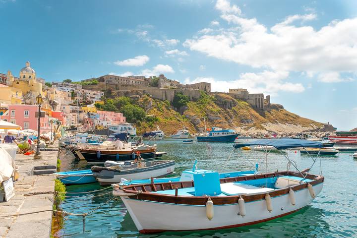Gîte pour 4 personnes, avec terrasse à Procida - 2