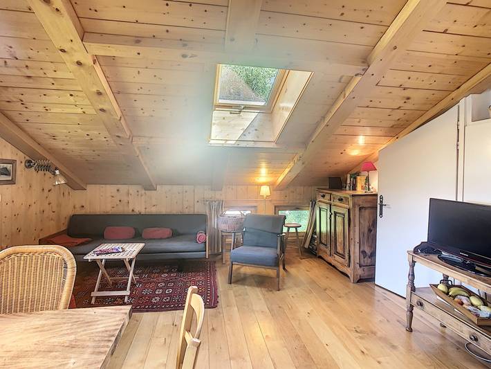 Appartement entier, Appartement cosy avec mezzanine, au pied des pistes à Combloux, parking inclus in Combloux, Pays du Mont-Blanc