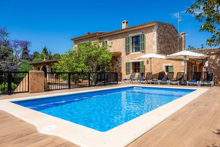 Finca am Strand für 8 Personen, mit Garten in Sant Llorenç des Cardassar