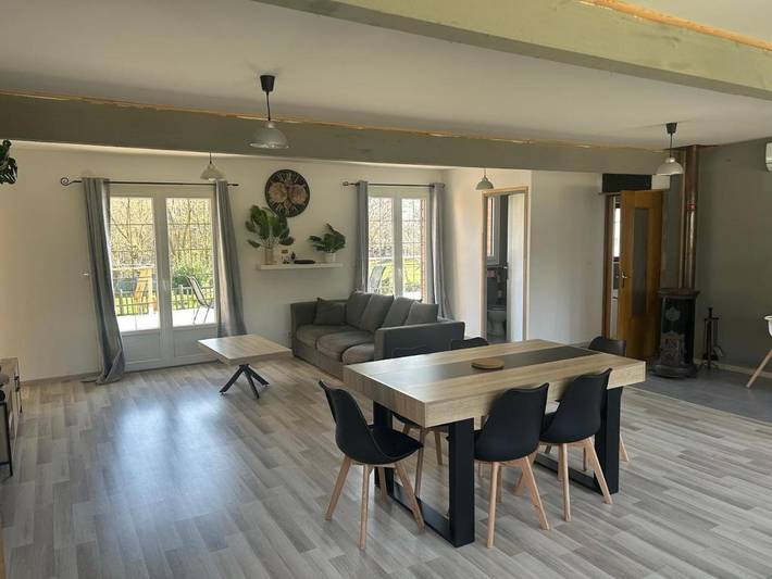 Location de vacances pour 6 personnes, avec jardin et terrasse, animaux acceptés à Diges