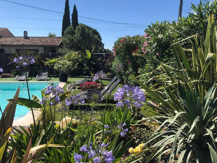 Chambre d’hôte pour 2 personnes, avec jardin ainsi que piscine et vue à Valensole - 2