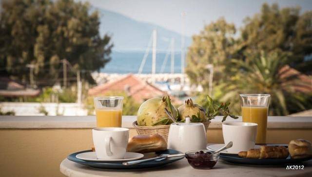 Appart’hôtel pour 2 personnes, avec Balcon et Terrasse ainsi que Jardin et Vue