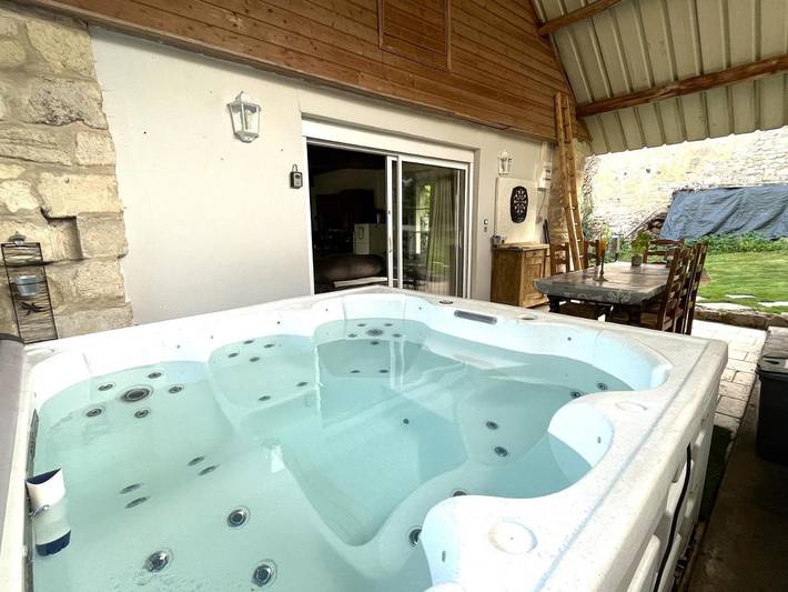 Maison d’hôte pour 6 personnes, avec Jacuzzi et Terrasse ainsi que Jardin et Piscine en Picardie - 4