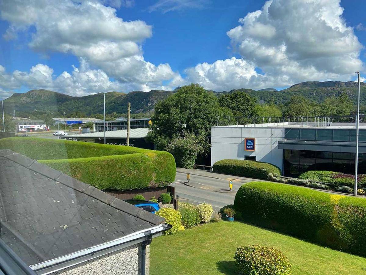 Standard Twin Room in Porthmadog, Snowdonia