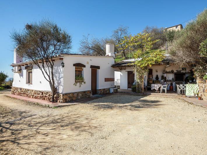 Apartamento para 4 personas, con Terraza además de Jardín y Piscina en Antequera