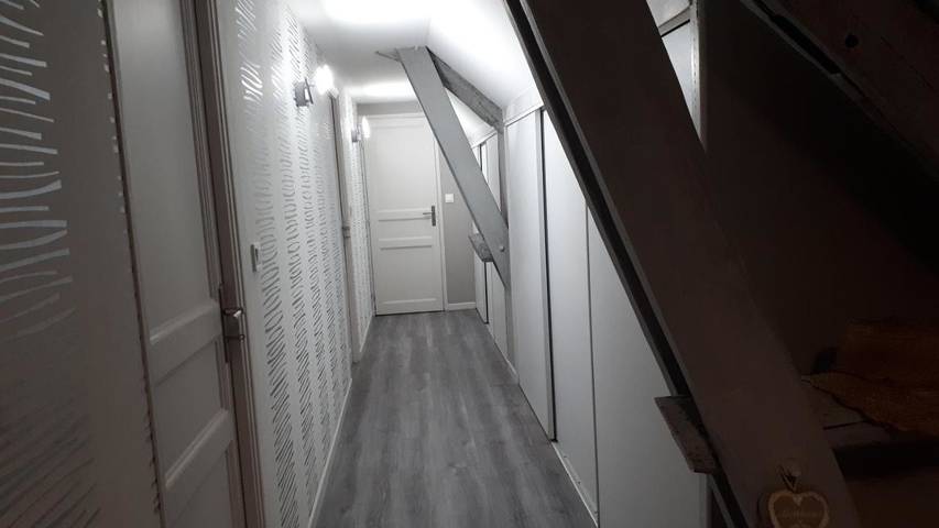 Location de vacances pour 2 personnes, avec vue ainsi que jardin et terrasse à Vignoux-sur-Barangeon - 4