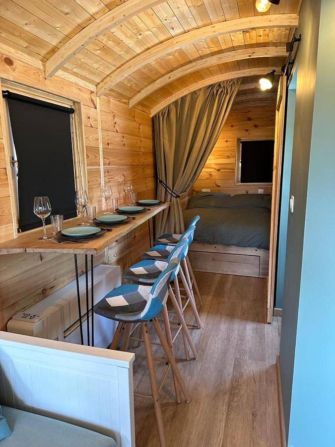 Gîte pour 4 personnes, avec Terrasse ainsi que Jardin et Vue à Arc-en-Barrois - 2