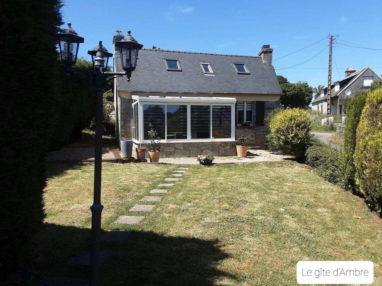 Le Gîte d’Ambre : cottage avec jardin privé et Wi-Fi à Poullaouen in Locmaria-Berrien, Région de Châteaulin