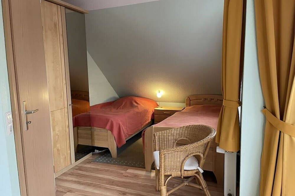 Schönes Ferienhaus in Norden, ca.85 m² für 4 Pers. plus Baby, Hunde willkommen in Norden, Norden und Umgebung
