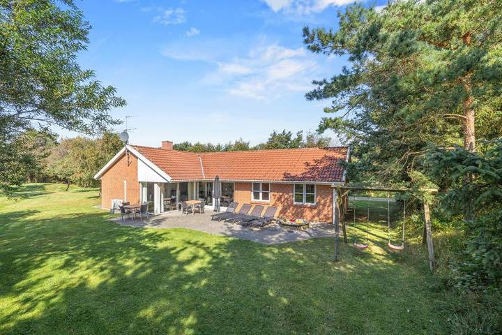 Ferienpark für 8 Personen, mit Balkon/Terrasse und Whirlpool sowie Pool und Sauna in Dänemark an der Nordsee