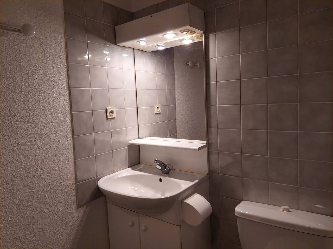 Estudio entero, Estudio tranquilo con balcón para 4 personas en Brides-les-Bains in Brides-les-Bains, Massif de la Vanoise
