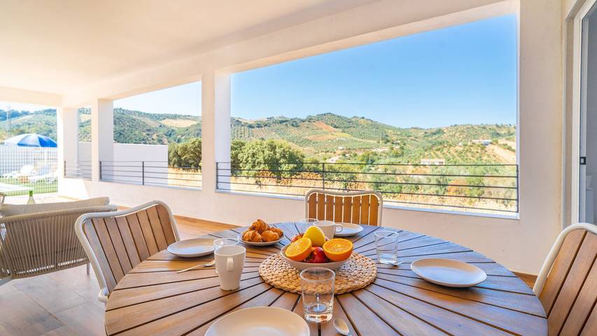 Casa rural para 8 personas, con piscina y balcón/terraza en Olvera - 4