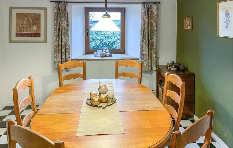 Location de vacances pour 6 personnes, avec jardin et terrasse à Amblève - 4