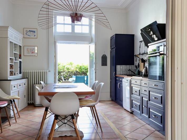 Casa de 6 habitaciones cerca de la playa con WiFi y sala de juegos in Les Sables-d'Olonne, Vandea