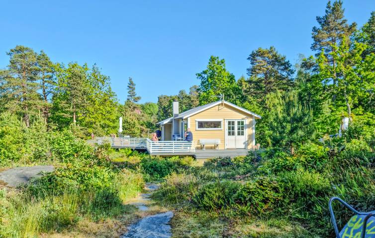 Ferienhaus für 7 Personen mit Terrasse in Lillesand