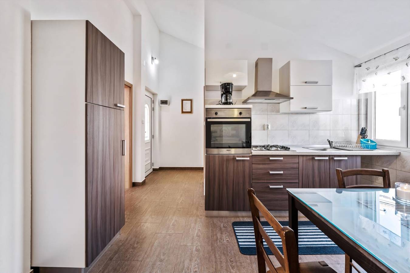 House Jakov in Ražanj, Šibenik-Knin guovlu