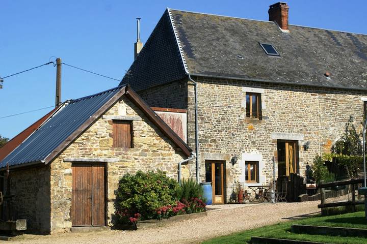 Gîte pour 5 personnes, avec Terrasse et Jardin