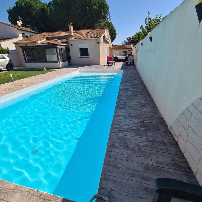 Location de vacances pour 6 personnes, avec jardin et piscine, animaux acceptés à Vestric-et-Candiac - 2