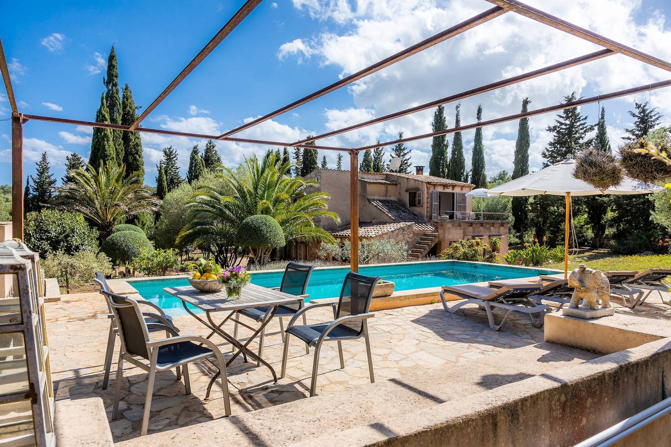 Casa rurale "Finca Bona Feina" con vista sulle montagne, piscina, terrazze e balcone in Artà, Maiorca orientale