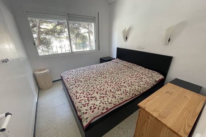 Ganze Wohnung, 30 m from the beach, overlooking the Marina: beautiful apartment with balcony and wifi in Platja d'Aro, Costa Brava