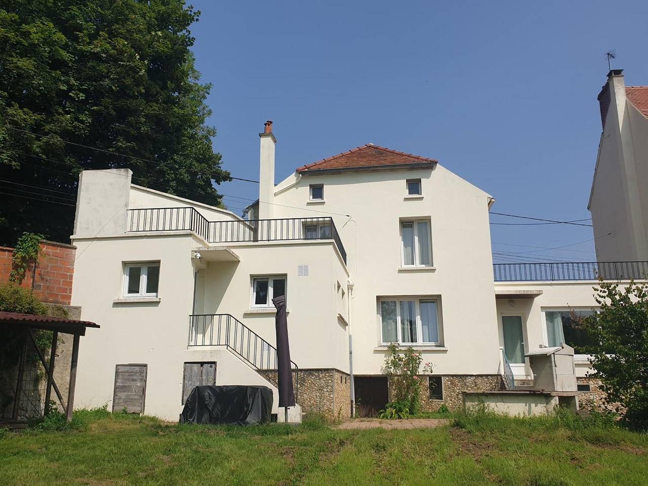 Gîte avec jardin privé, balcon et Wi-Fi in Essômes-sur-Marne, Aisne