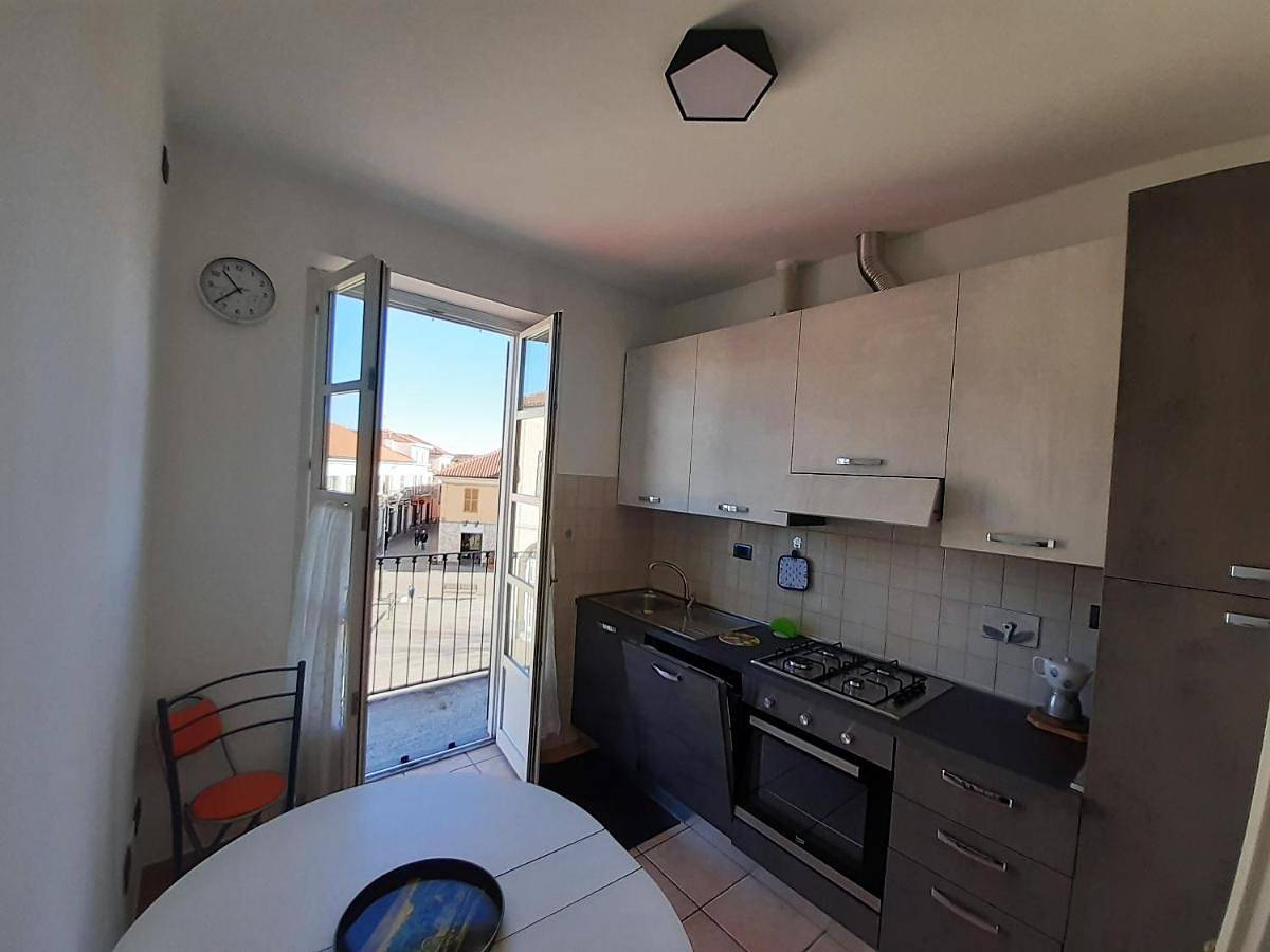 Appartement entier, Gru Home Cozy home very central,refined,5 beds,box in Grugliasco, Province de Turin