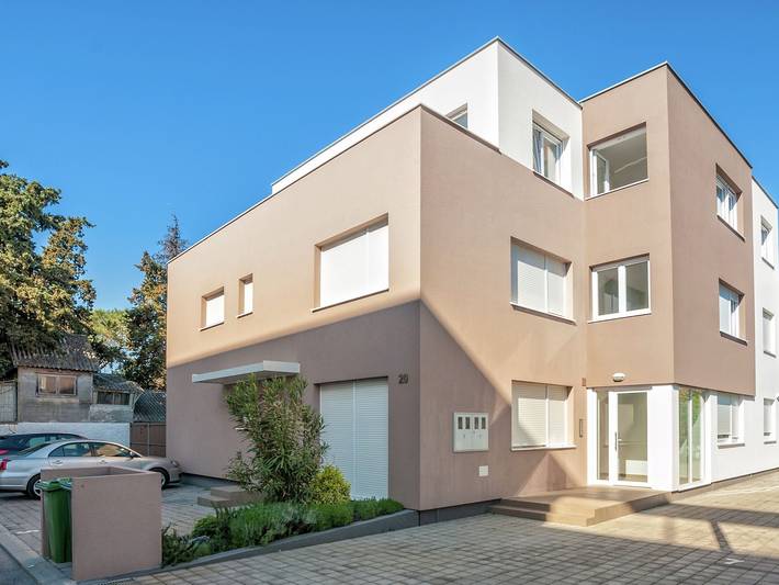 Ferienwohnung für 4 Personen, mit Balkon in Zadar (Kommun)
