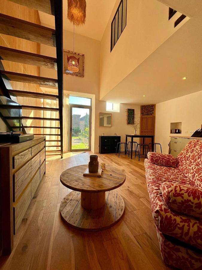 Gîte pour 4 personnes, avec terrasse, animaux acceptés dans Jugy