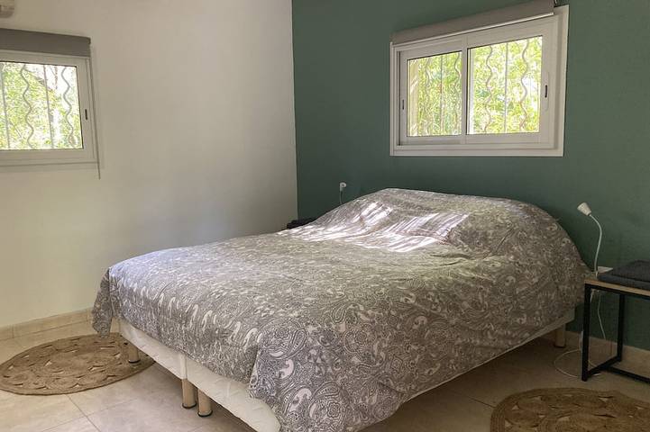 Location de vacances pour 10 personnes, avec jardin et terrasse à Collias - 4