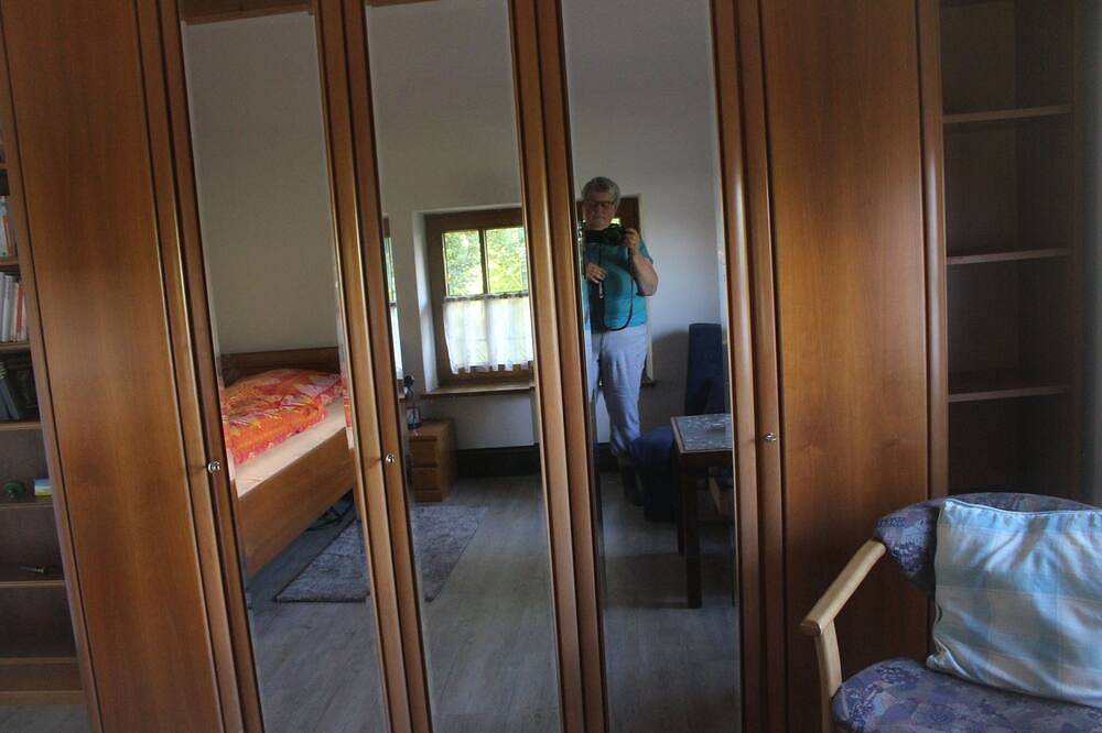 Idyllische Ferienwohnung \"Am Scheinerturm\" Ideal für Hundebesitzer in Markt Wald, Bayerisch Schwaben