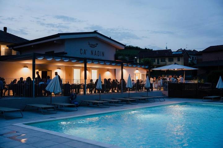 Location de vacances pour 4 personnes, avec jardin et bassin pour enfant ainsi que piscine et vue à San Damiano d'Asti - 3