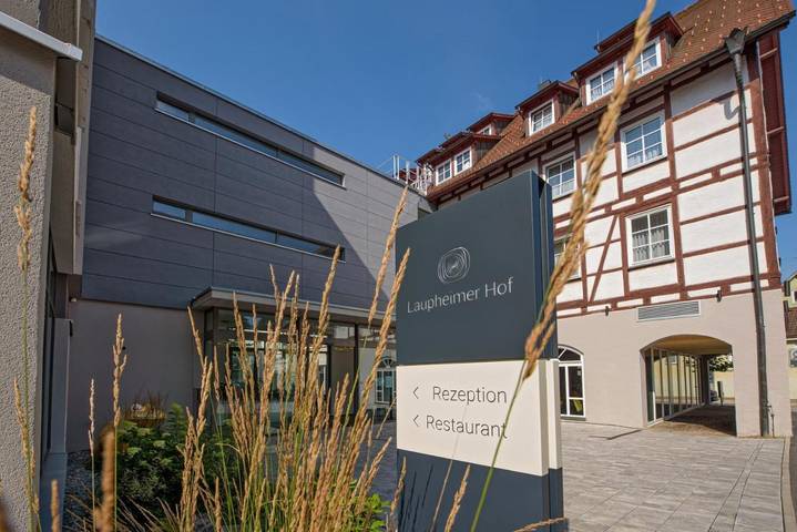 Hotel für 2 Personen, mit Terrasse und Sauna in Laupheim