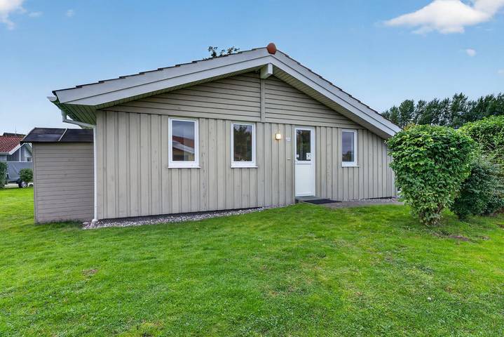 Ferienhaus für 6 Personen, mit Terrasse und Garten sowie Sauna in Schönhagen - 4