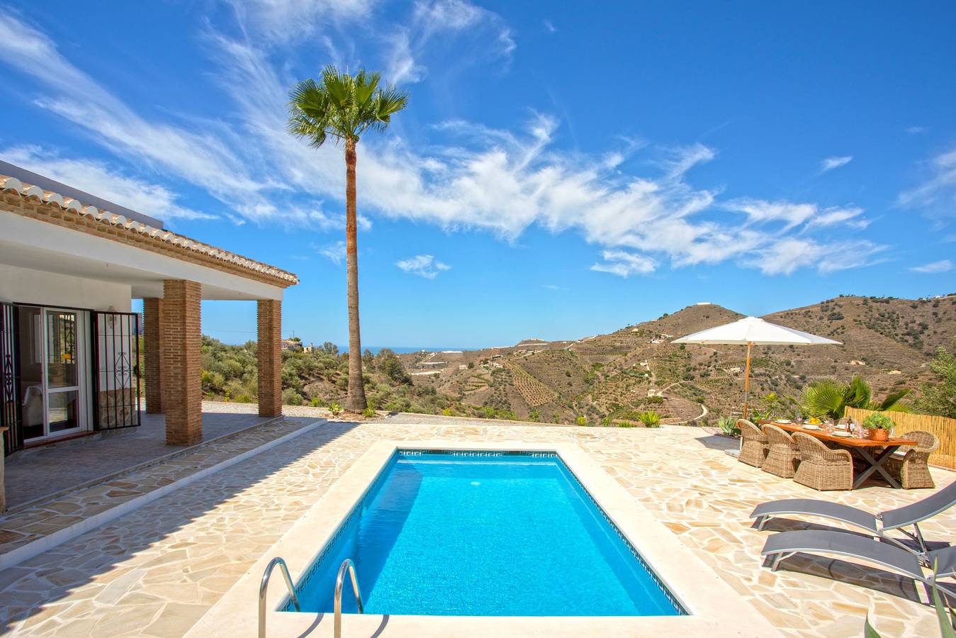 Casita Travel | Villa Regazo Andaluz | Villa with Private Pool within 12 minutes of sea in Andalusia in Torrox, Costa del Sol