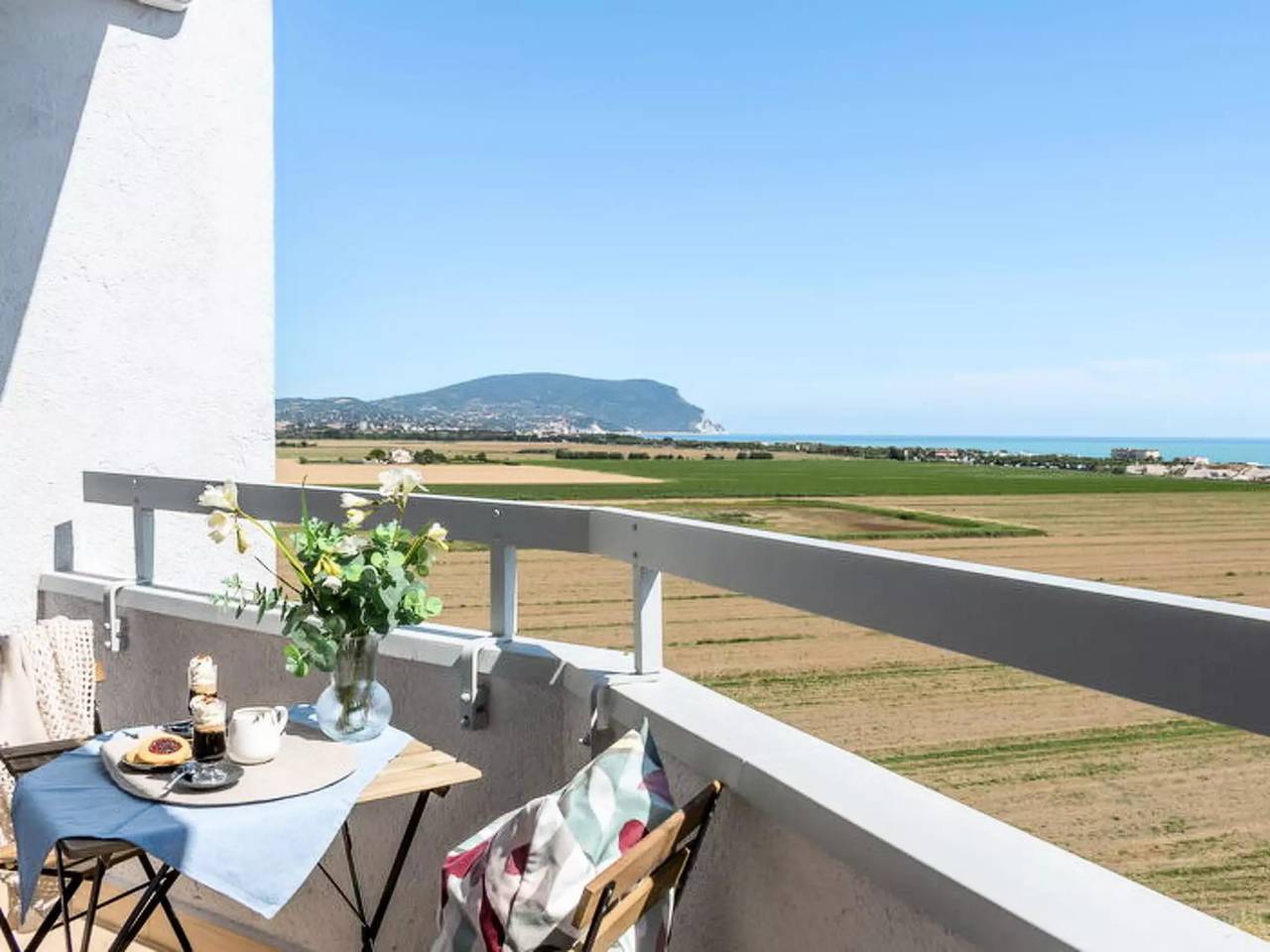 Appartamento intero, 1 Esibizione 4 Persone in Scossicci, Costa Adriatica Marche