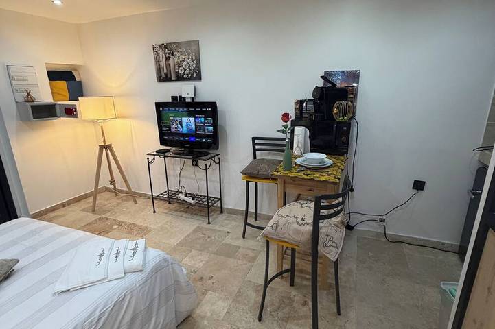 Appartement entier, StudioXIII in Rueil-Malmaison, Hauts-de-Seine