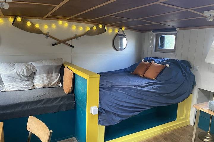Apartamento entero, Cabine 3-Estudio-Apartamento-Baño privado con bañera-vista al canal in Metz, Metz-Campagne