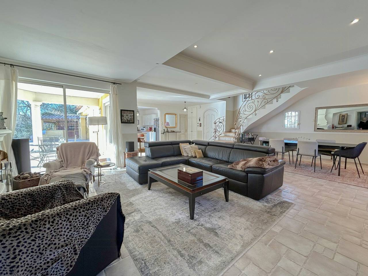 Villa neoprovenzal con piscina en Vence in Vence (Alpes Marítimos), Region de Cannes