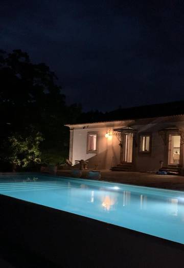 Gîte pour 5 personnes, avec jardin ainsi que piscine et vue dans Vizela