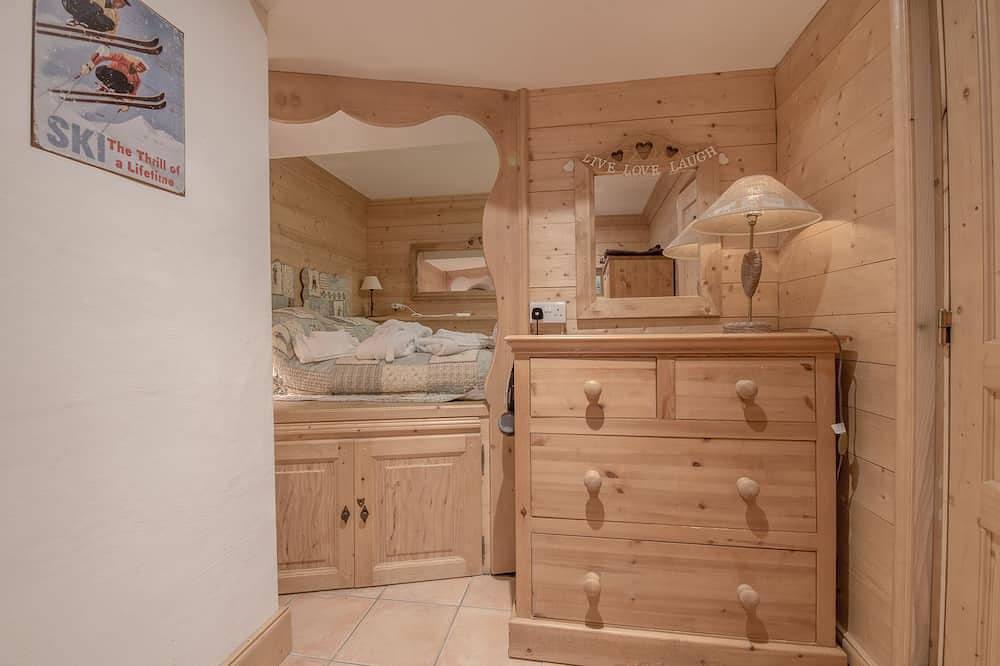 Superbe chalet ski aux pieds Jacuzzi Sauna Courchevel la Tania in La Tania, La Perrière