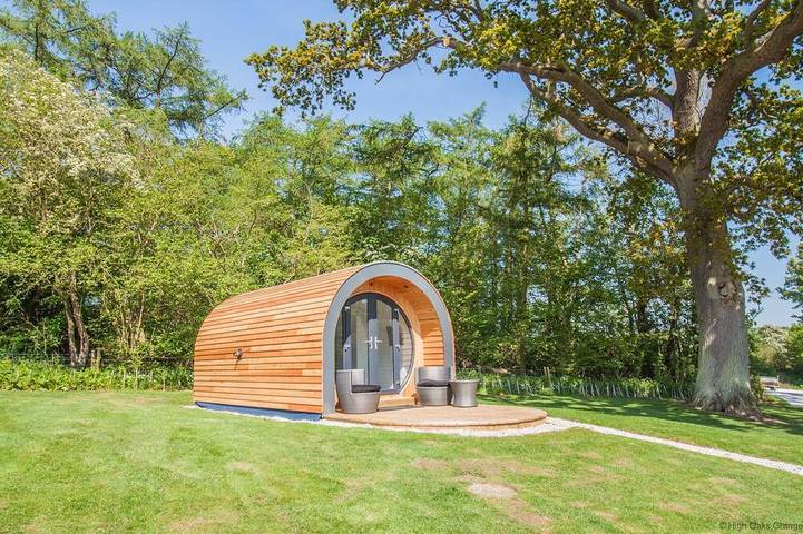 Glamping for 2 people, with terrace, with pets in North York Moors National Park