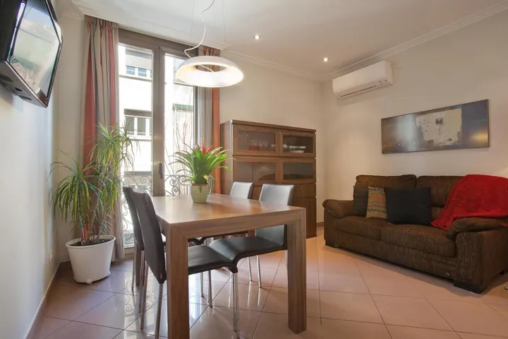 Holiday apartment for 4 people, with balcony - 1