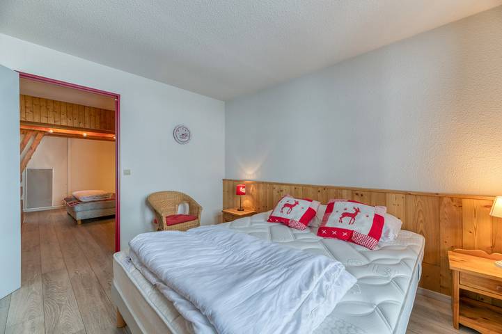 Gîte pour 6 personnes, avec balcon à Villard-Reculas - 4