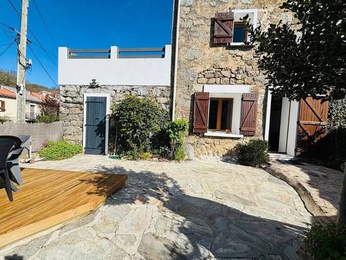 Location de vacances pour 8 personnes, avec jardin et vue à Bastelica - 4