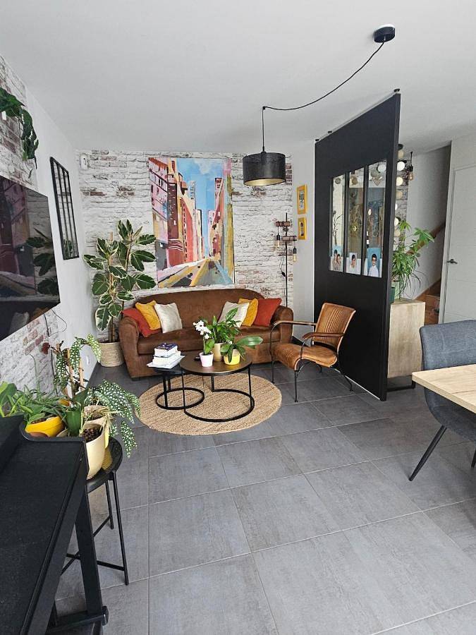 Two-Bedroom House in Vannes, Côte des Mégalithes