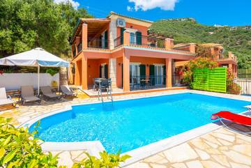Villa for 6 People in Nissaki, Corfu, Photo 1