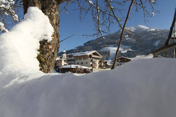 Hütte für 9 Personen, mit Sauna und Terrasse sowie Ausblick in Westendorf (Tirol) - 3